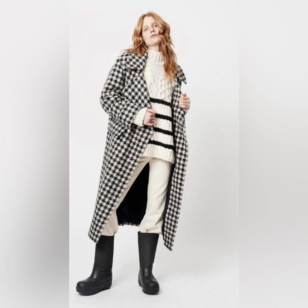 SMYTHE Blanket Coat in Check Navy/Black/Cream